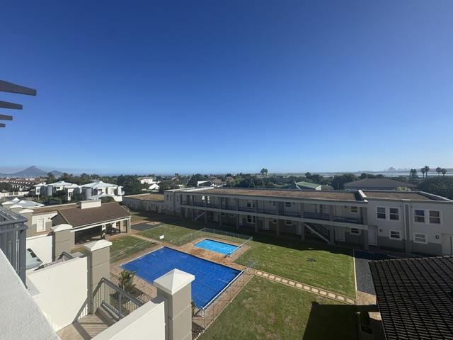 To Let 1 Bedroom Property for Rent in Royal Ascot Western Cape